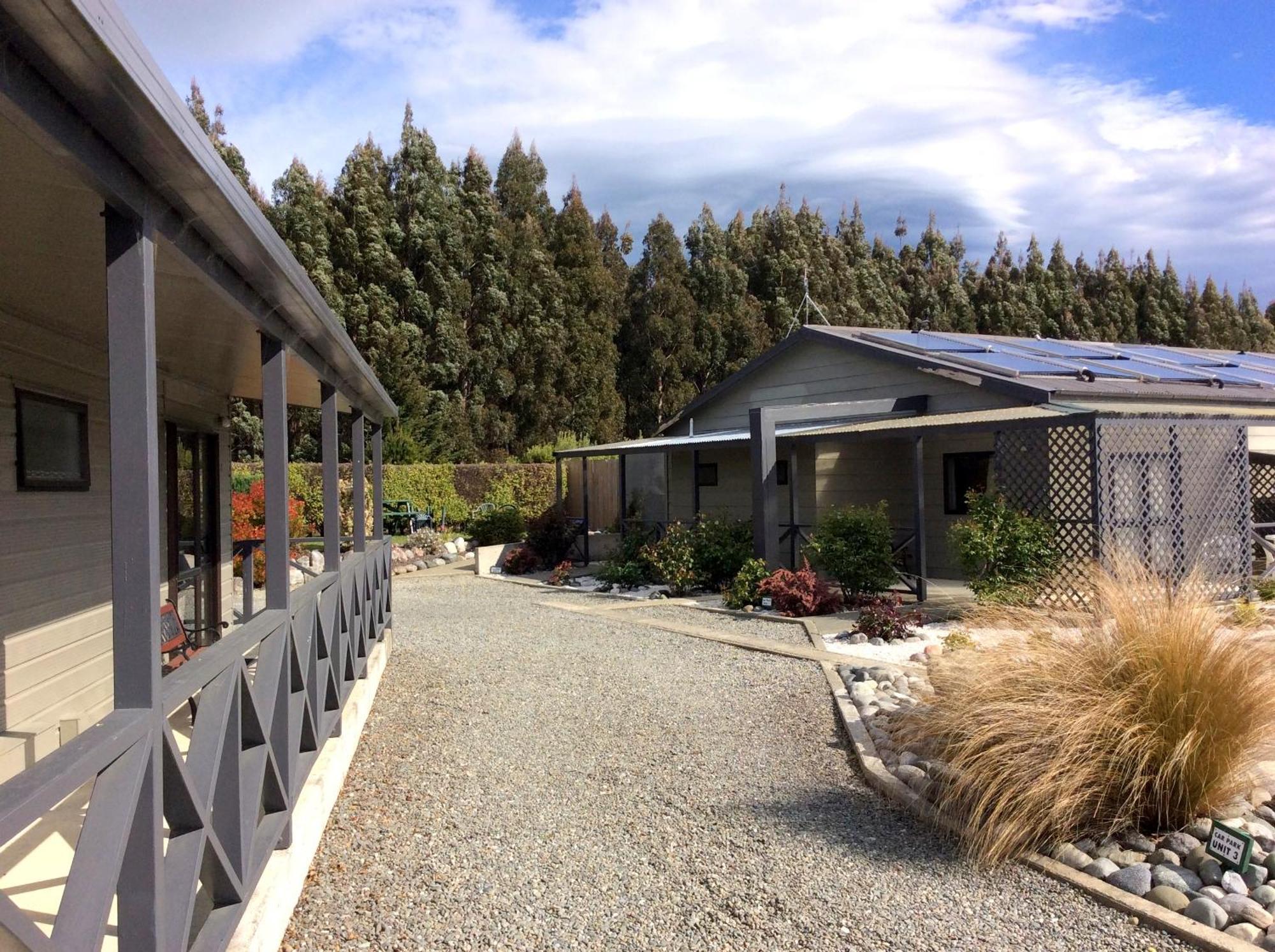 Fiordland Great Views Holiday Park Te Anau Exterior photo
